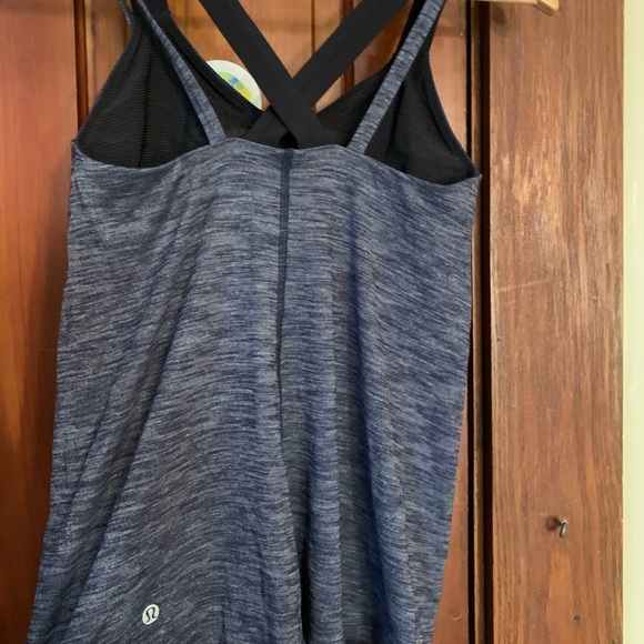 Lululemon Blue Heathered Tank Top - Picture 2 of 3